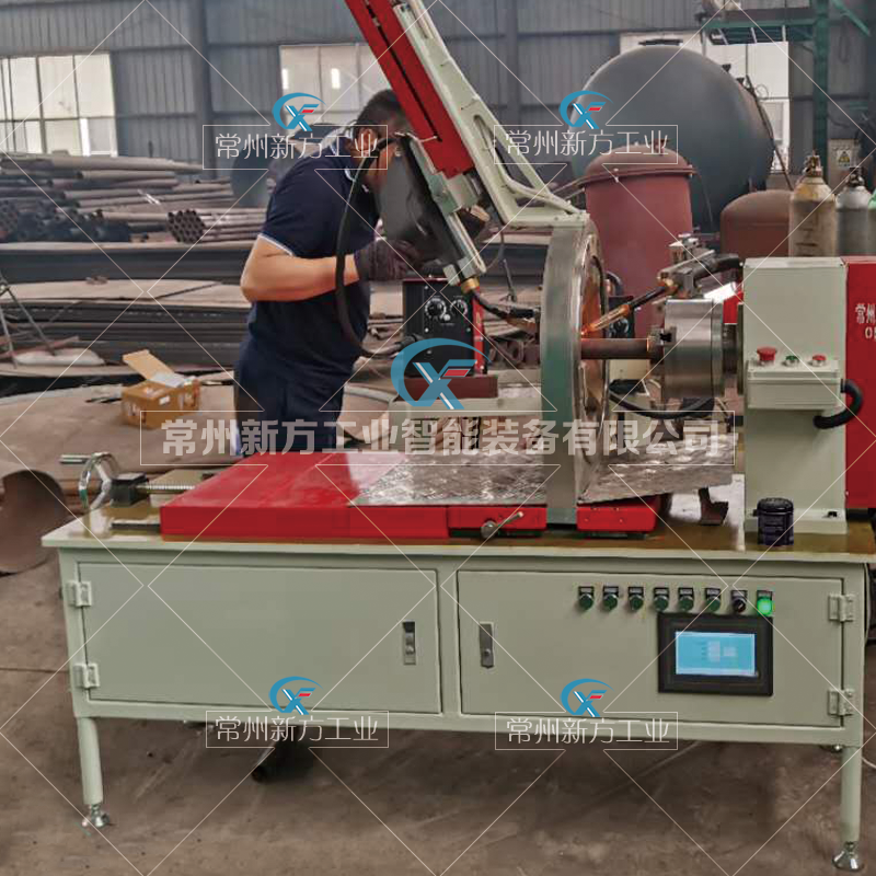 焊接專機(jī)設(shè)備    法蘭焊接專機(jī)